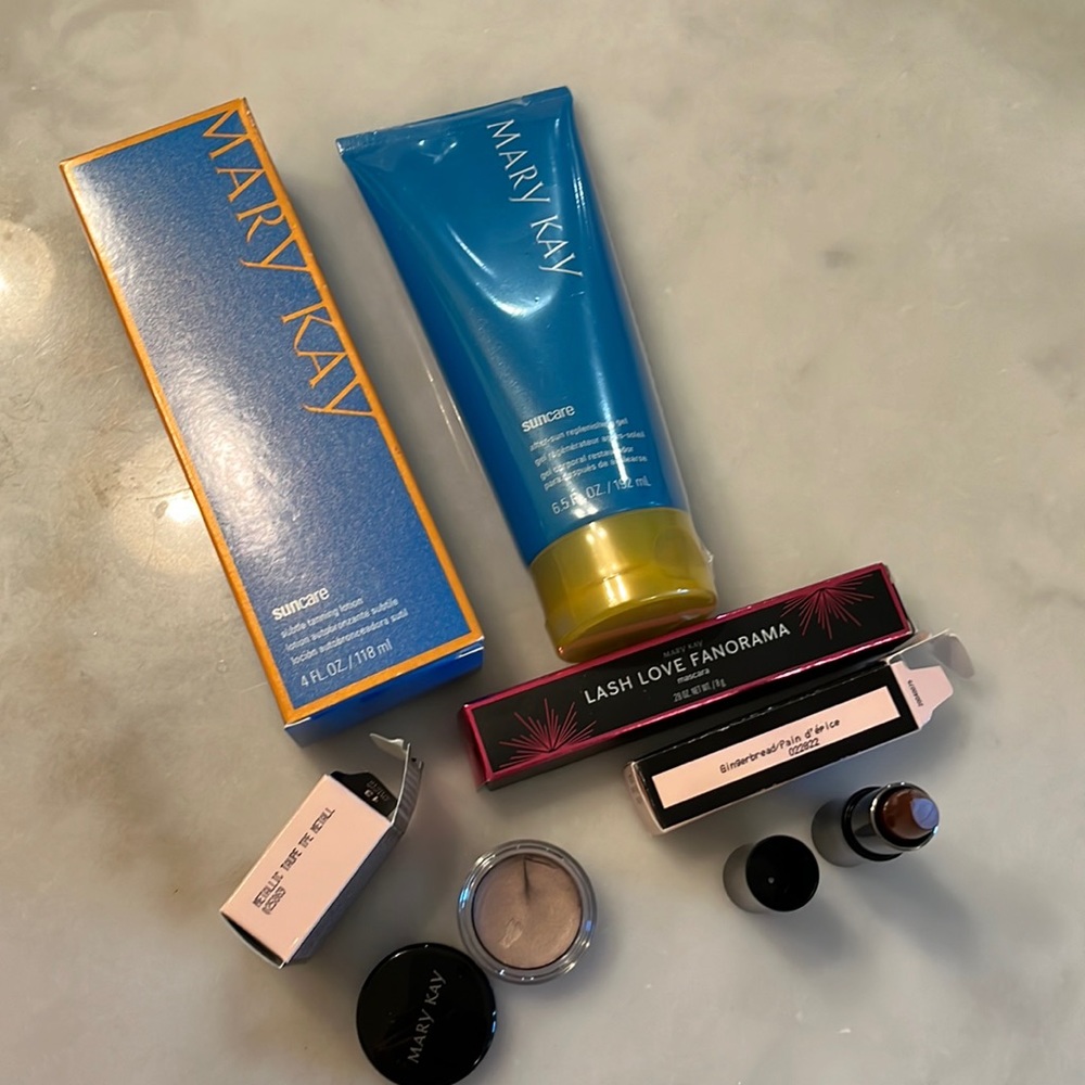 Mary Kay Bundle Suncare, Mascara, & Makeup